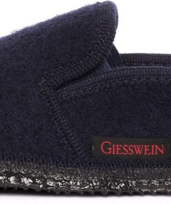 gießwein hausschuhe