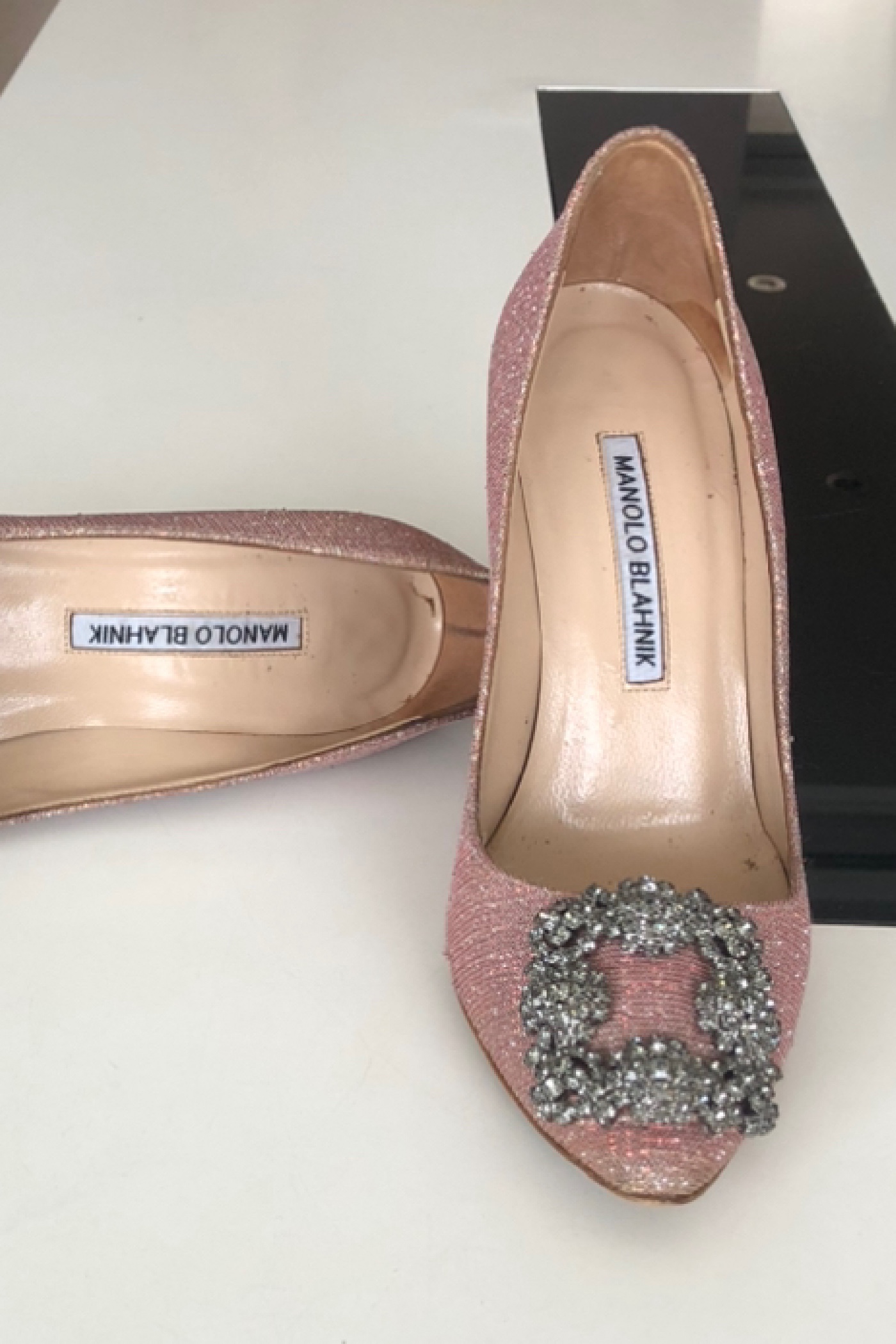 manolo-blahnik-schuhe-272sxy-1.jpg