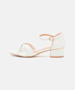 sandalen weiß