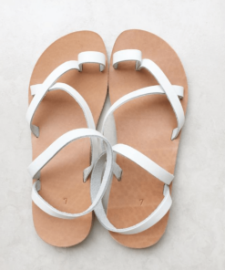 weiße sandalen